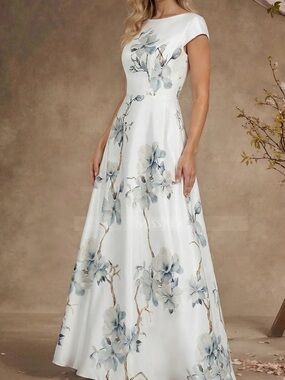 Mother of the bride formal floral gown